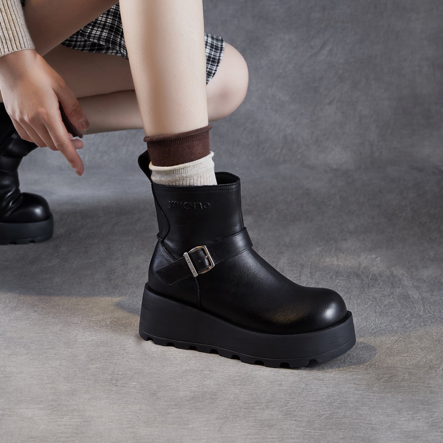 Women's Vintage Plain Leather Chunky Platform Ankle Boots-RAIIFY