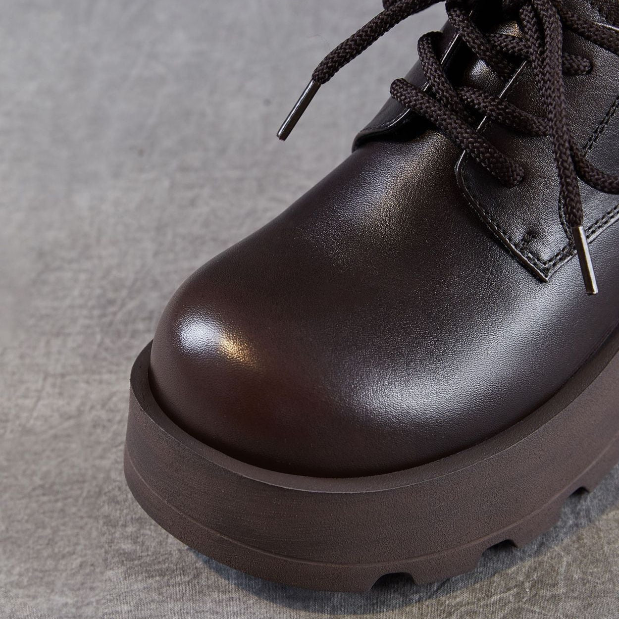 Women's Vintage Leather Platform Lug Sole Casual Shoes-RAIIFY