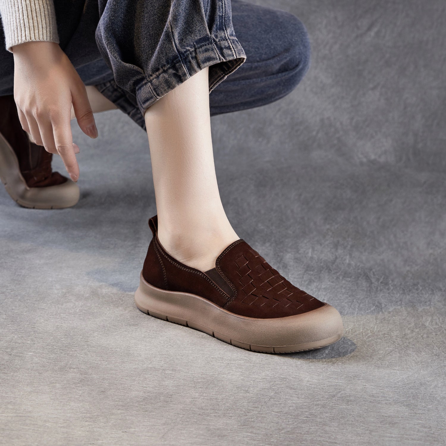 Women's Retro Woven Leather Casual Loafers-RAIIFY