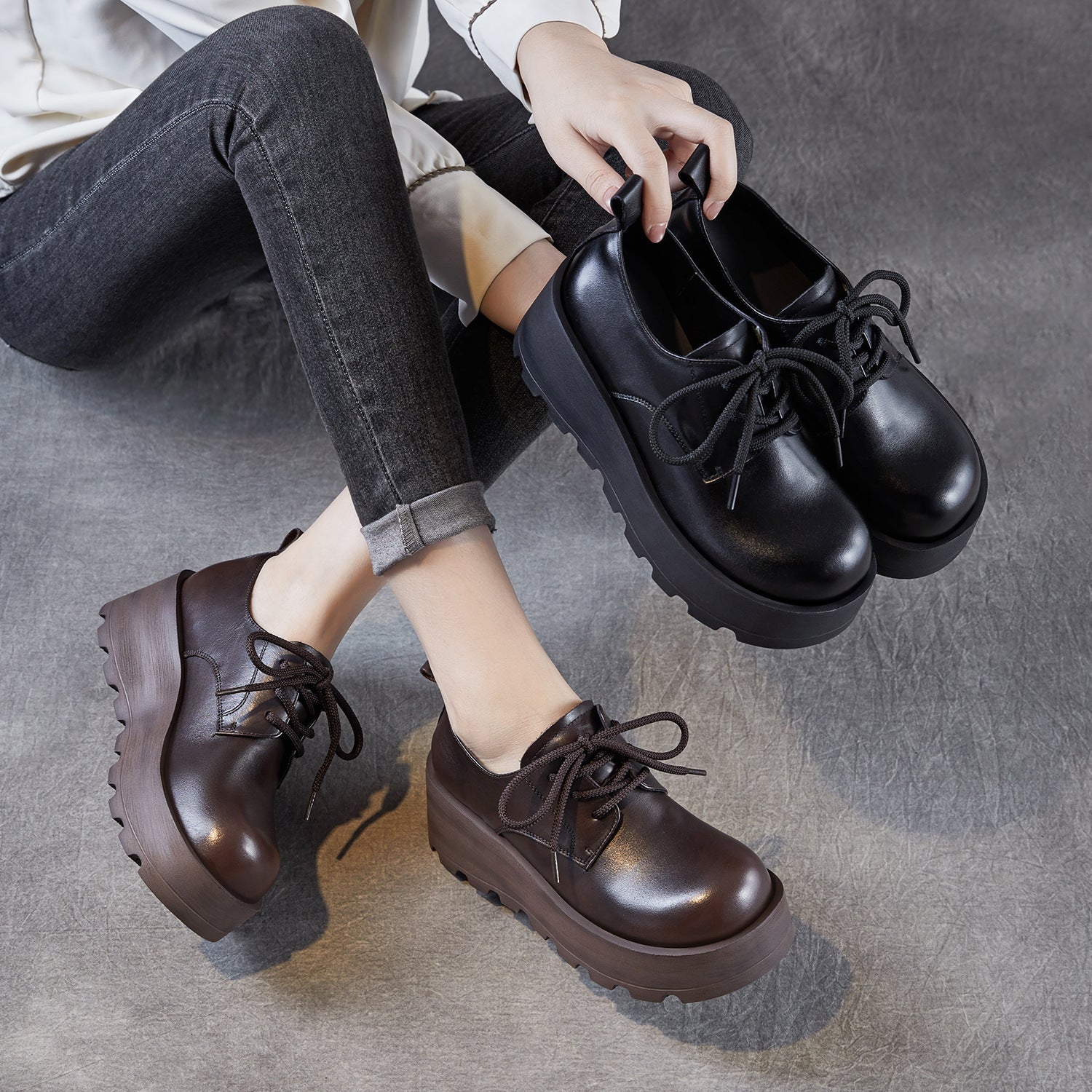 Women's Vintage Leather Platform Lug Sole Casual Shoes-RAIIFY