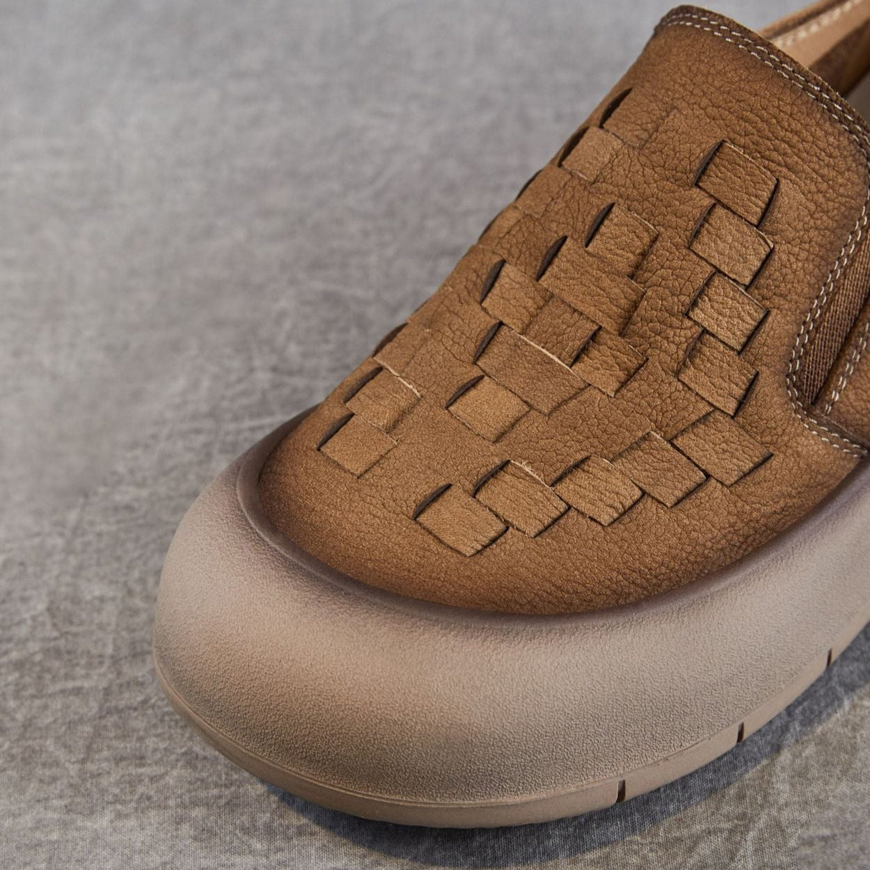 Women's Retro Woven Leather Casual Loafers-RAIIFY