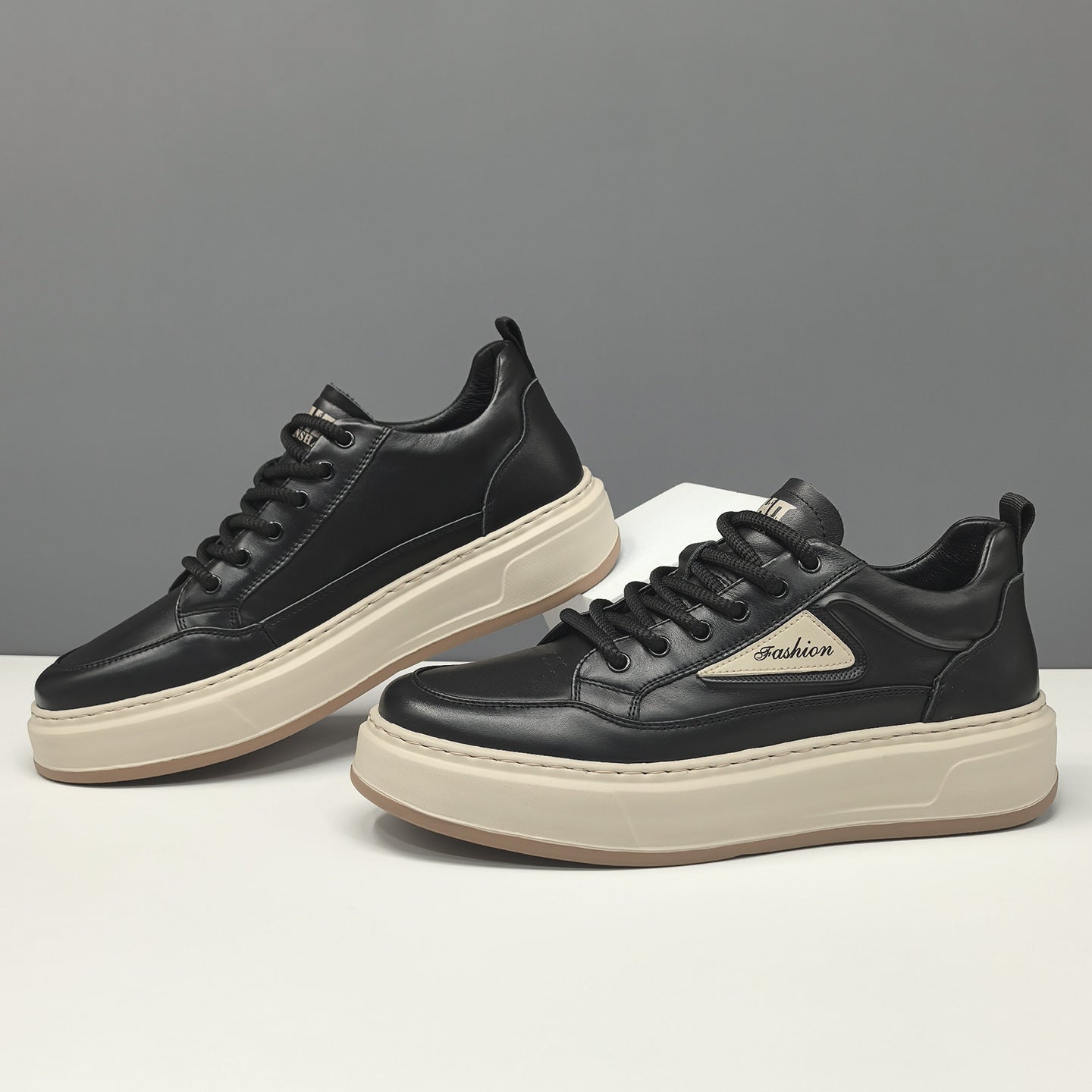 Men Genuine Leather Thick Sole Breathable Patchwork Casual Sneakers-RAIIFY