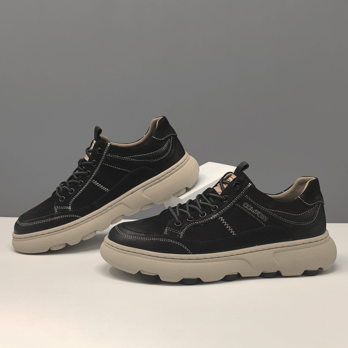 Men's Retro Quilted Leather Slip-on Casual Shoes-RAIIFY