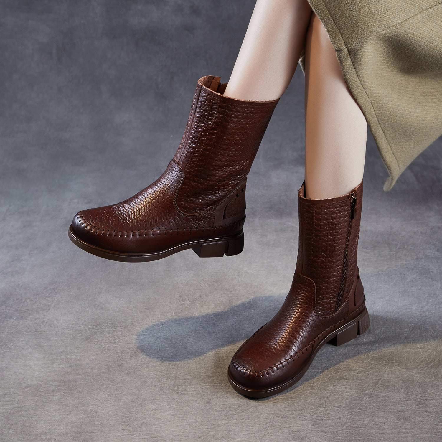 Women's Vintage Woven Embossing Leather Mid-Calf Boots-RAIIFY