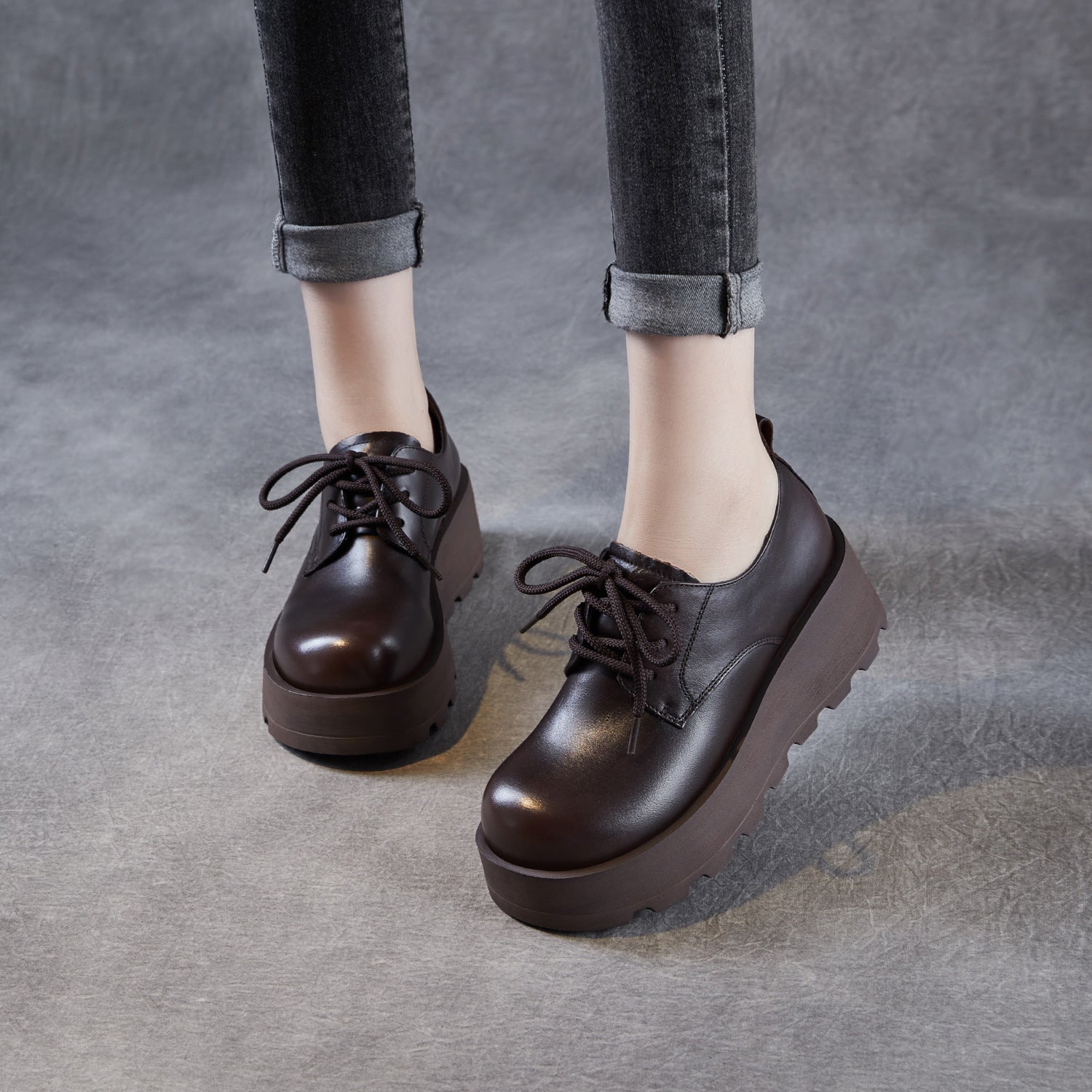 Women's Vintage Leather Platform Lug Sole Casual Shoes-RAIIFY
