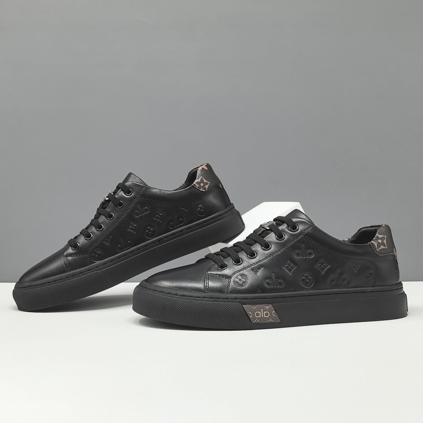 Men's Fashion Embossed Leather Flat Casual Shoes-RAIIFY