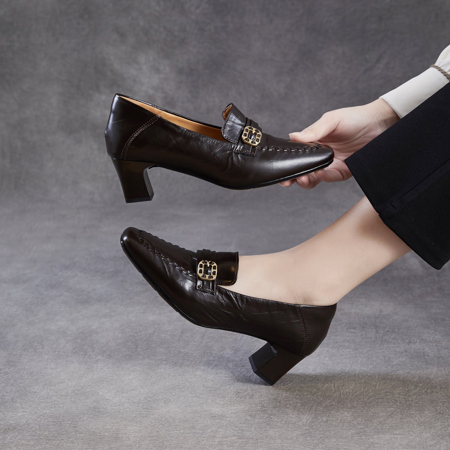 Women's Vintage Leather Block Heel Loafers-RAIIFY