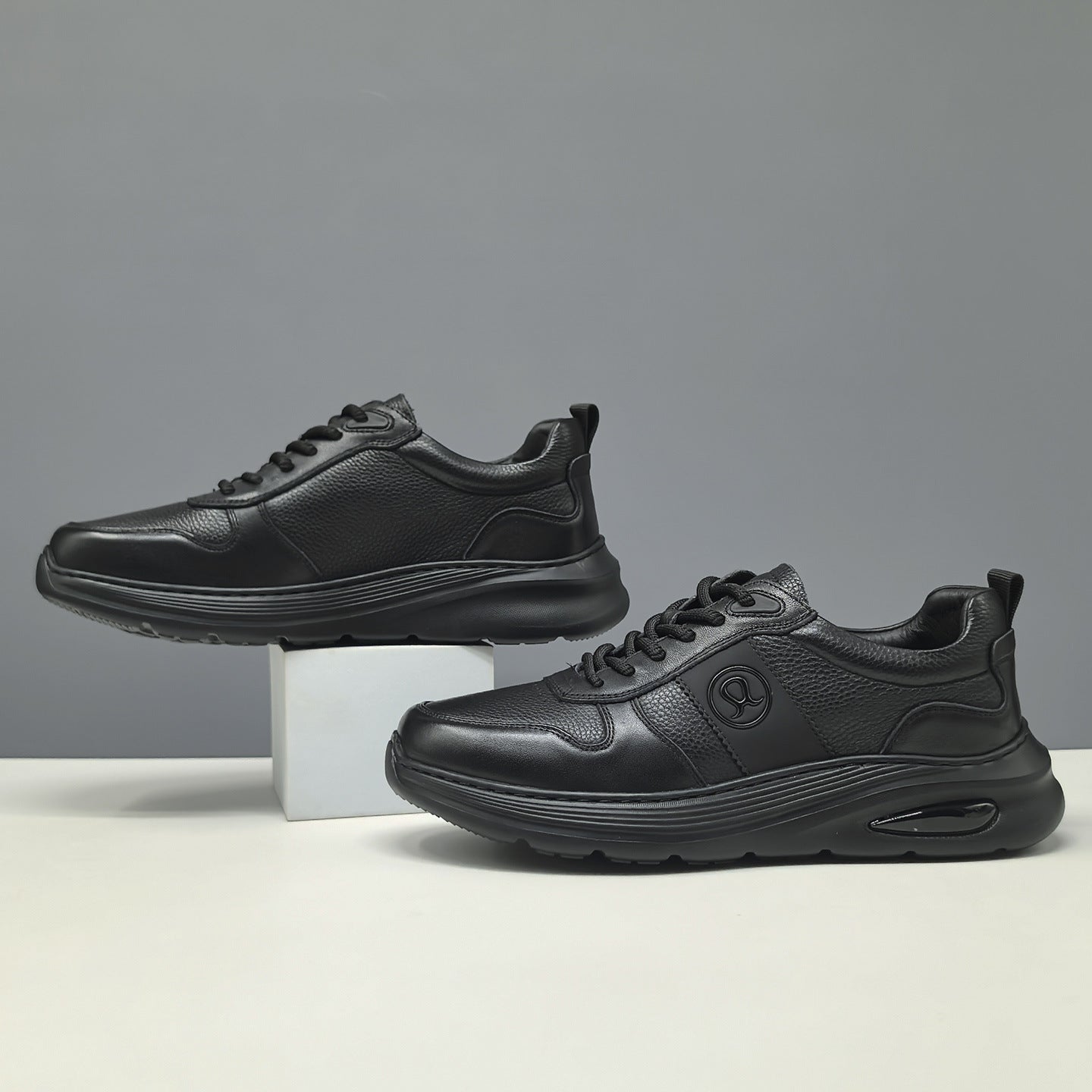 Men's Leather Minimalism Casual Sneakers-RAIIFY