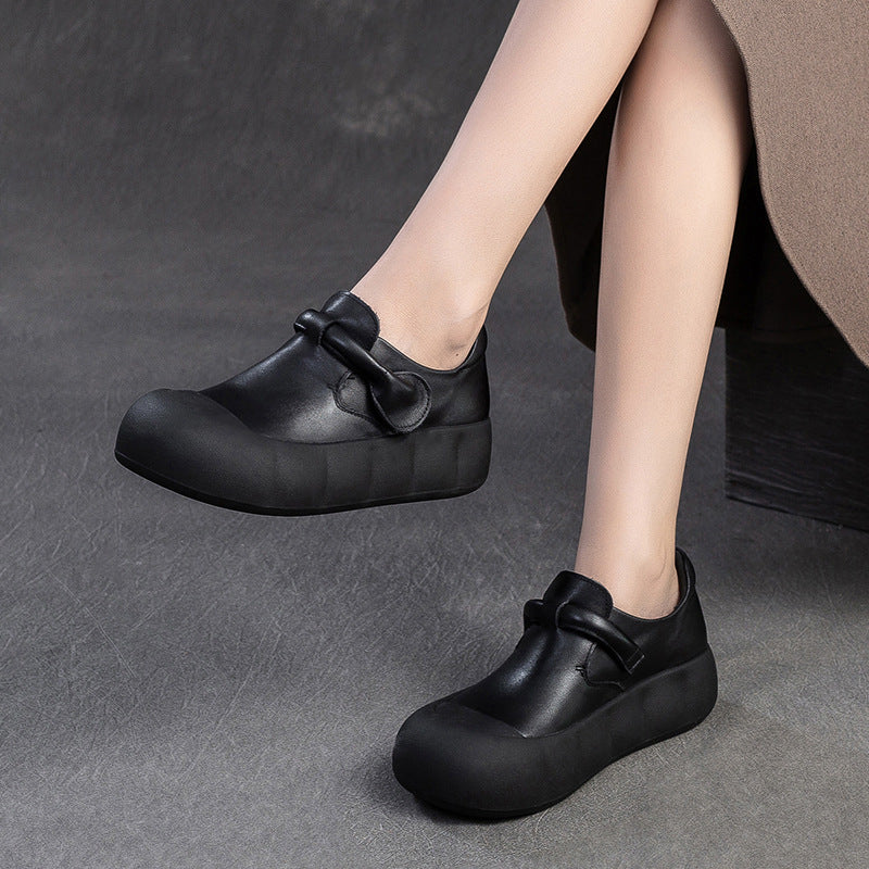 Women Retro Soft Leather Flat Thick Soled Casual Shoes-RAIIFY