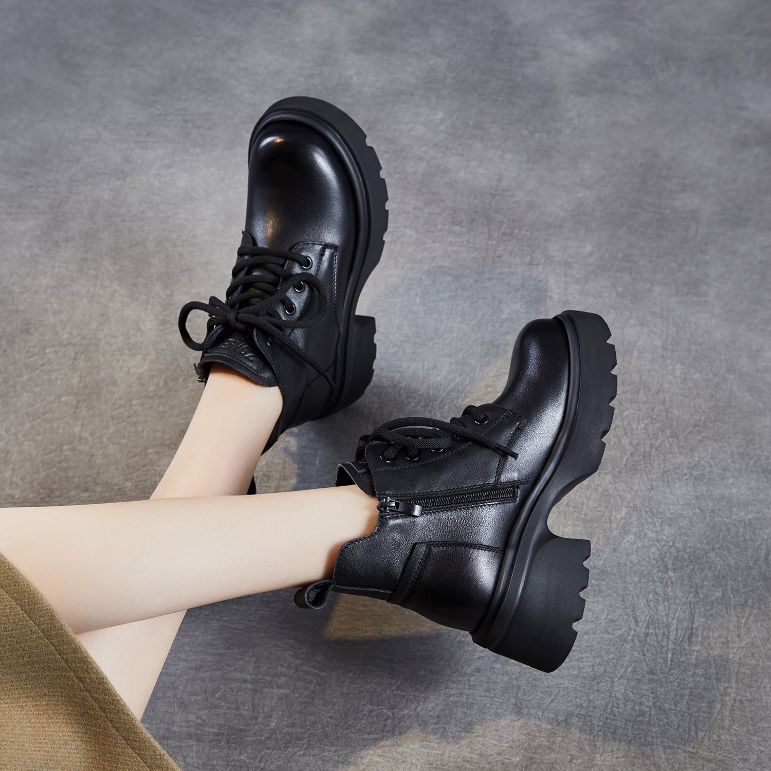 Women's Retro Leather Comfort Platform Ankle Boots-RAIIFY