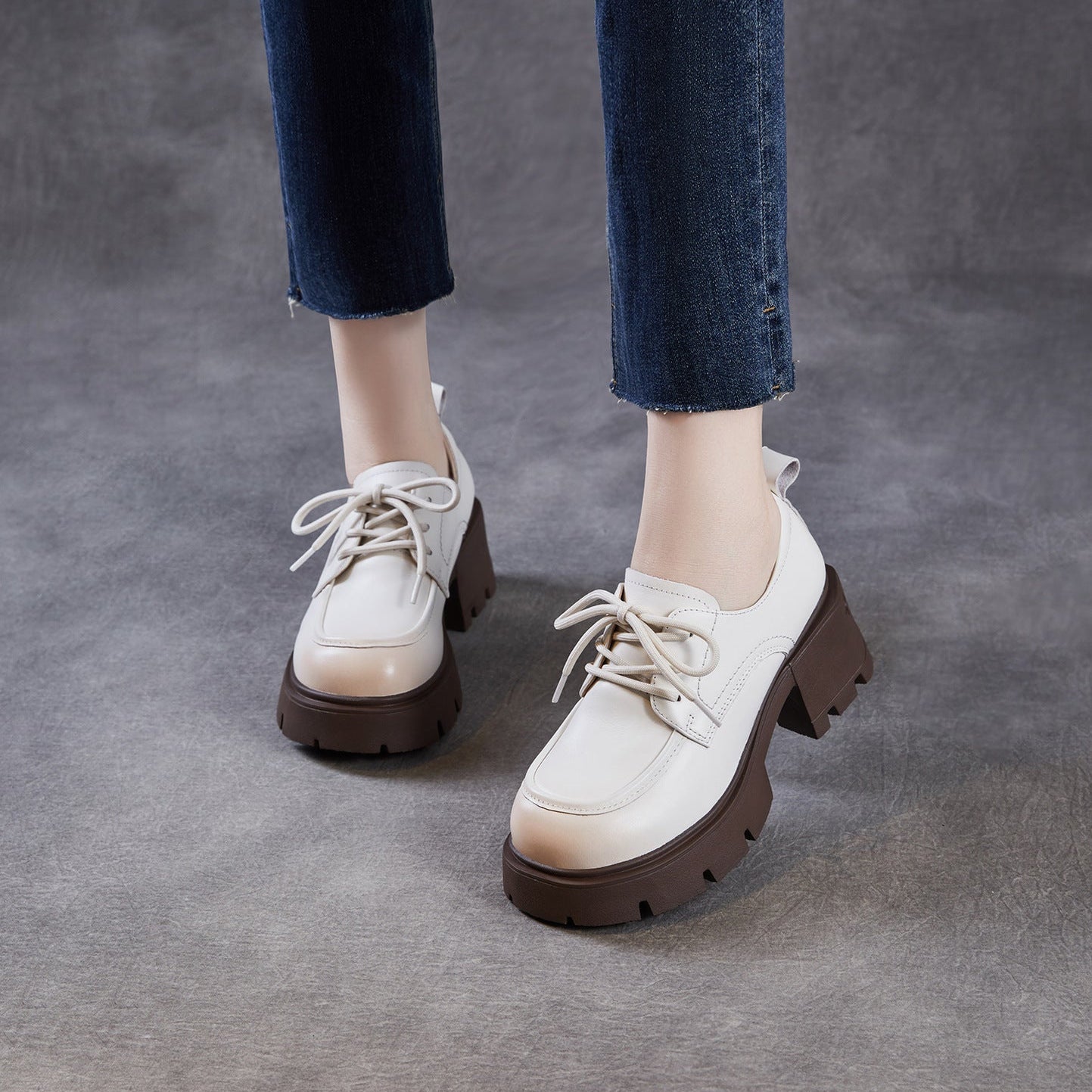 Mocasines de piel auténtica de suela gruesa minimalistas para mujer