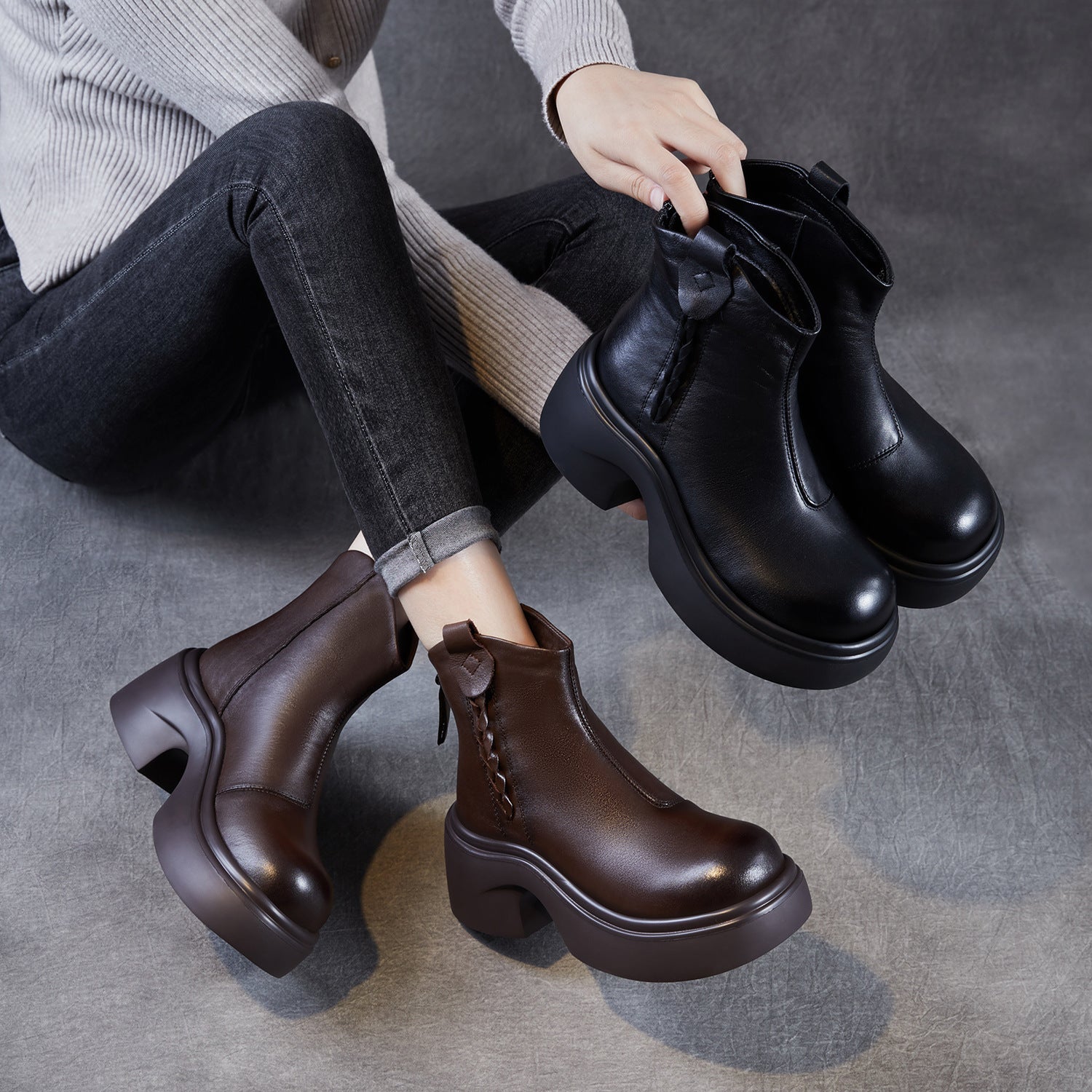 Women's Retro Plain Leather Platform Snow Boots