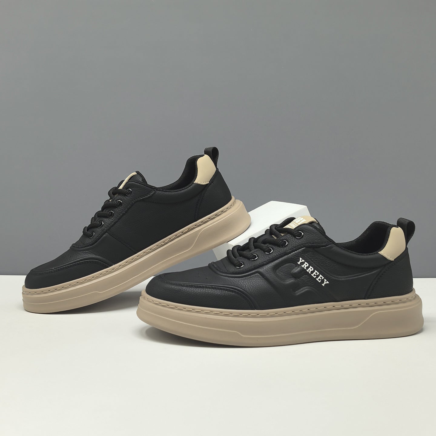 Men's Fashion Leather Breathable Flat Casual Sneakers-RAIIFY