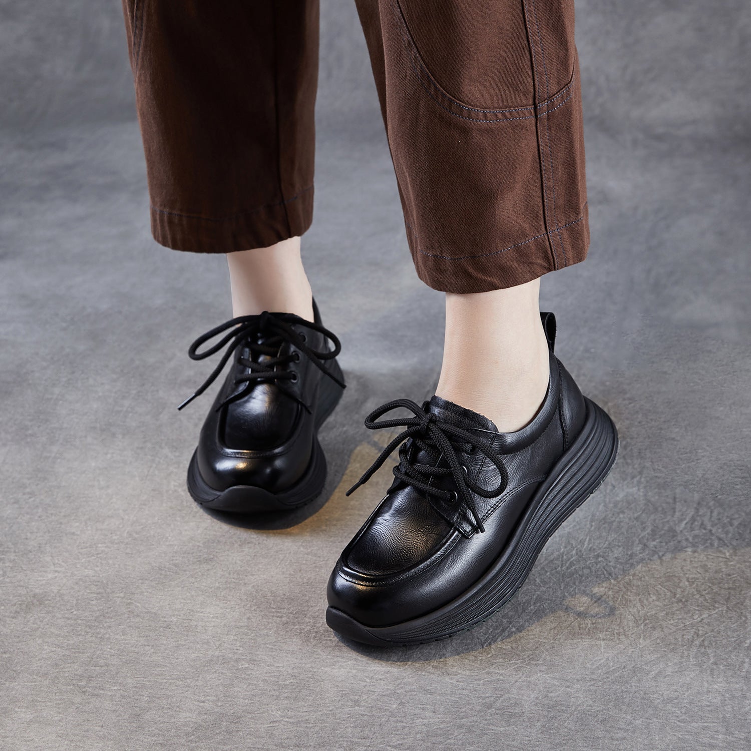 Women's Retro Platform Lace-up Leather Shoes-RAIIFY