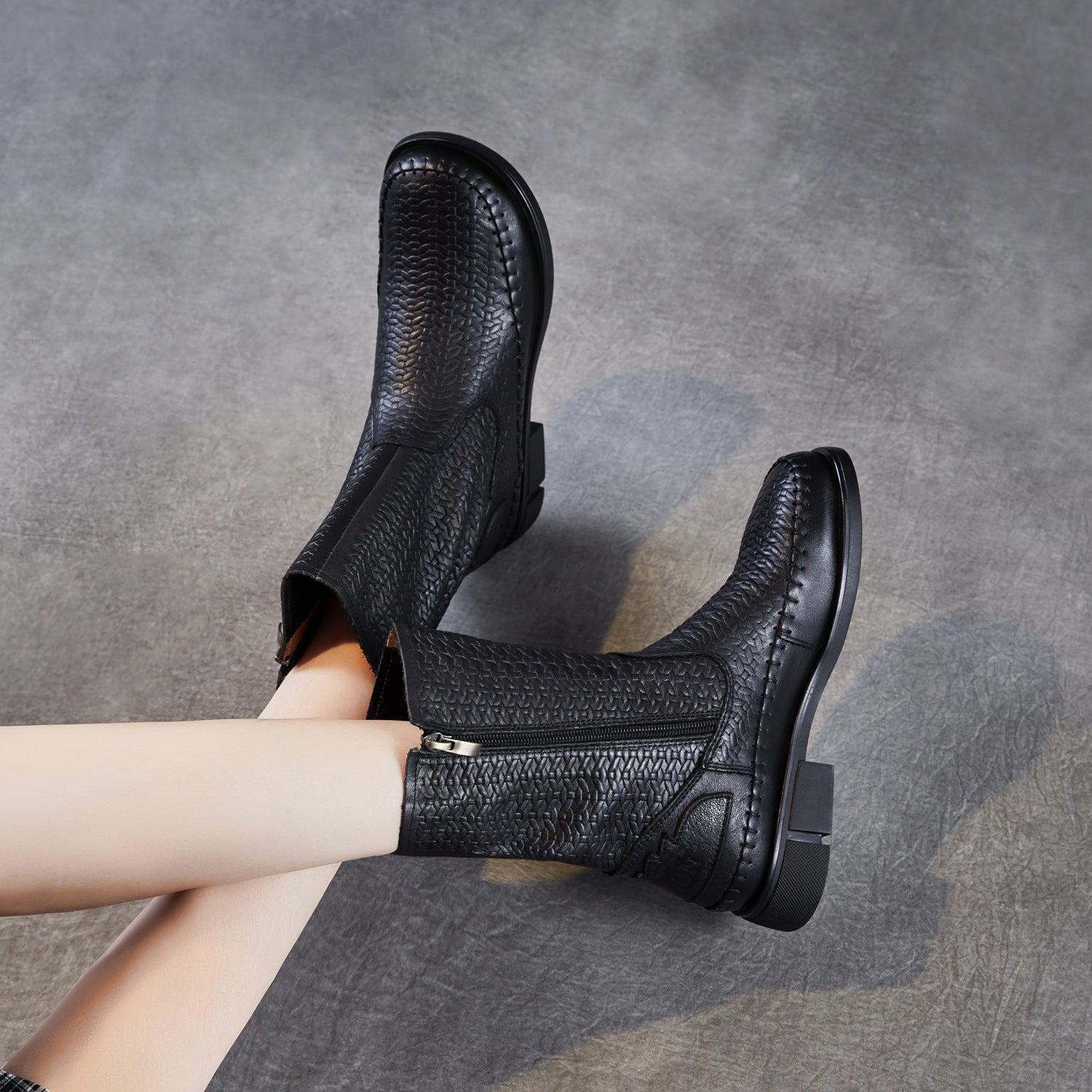 Women's Vintage Woven Embossing Leather Mid-Calf Boots-RAIIFY