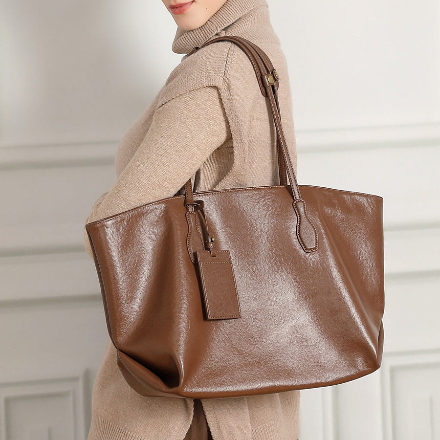 Women’s Retro Leather Large Capacity Tote Bag-RAIIFY