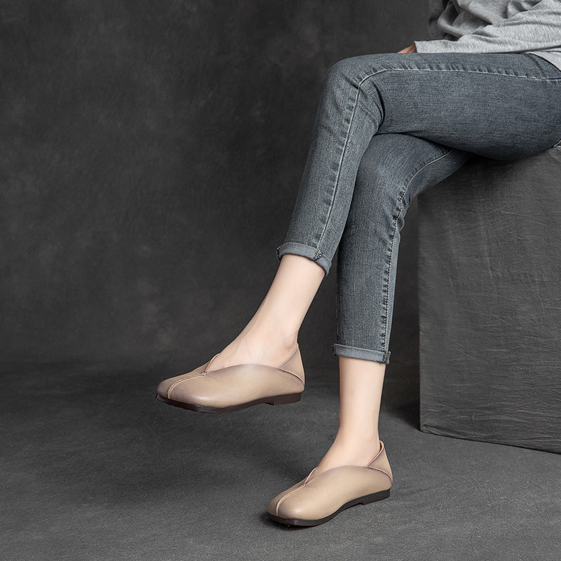 Women Retro Minimalist Soft Leather Casual Flats-RAIIFY
