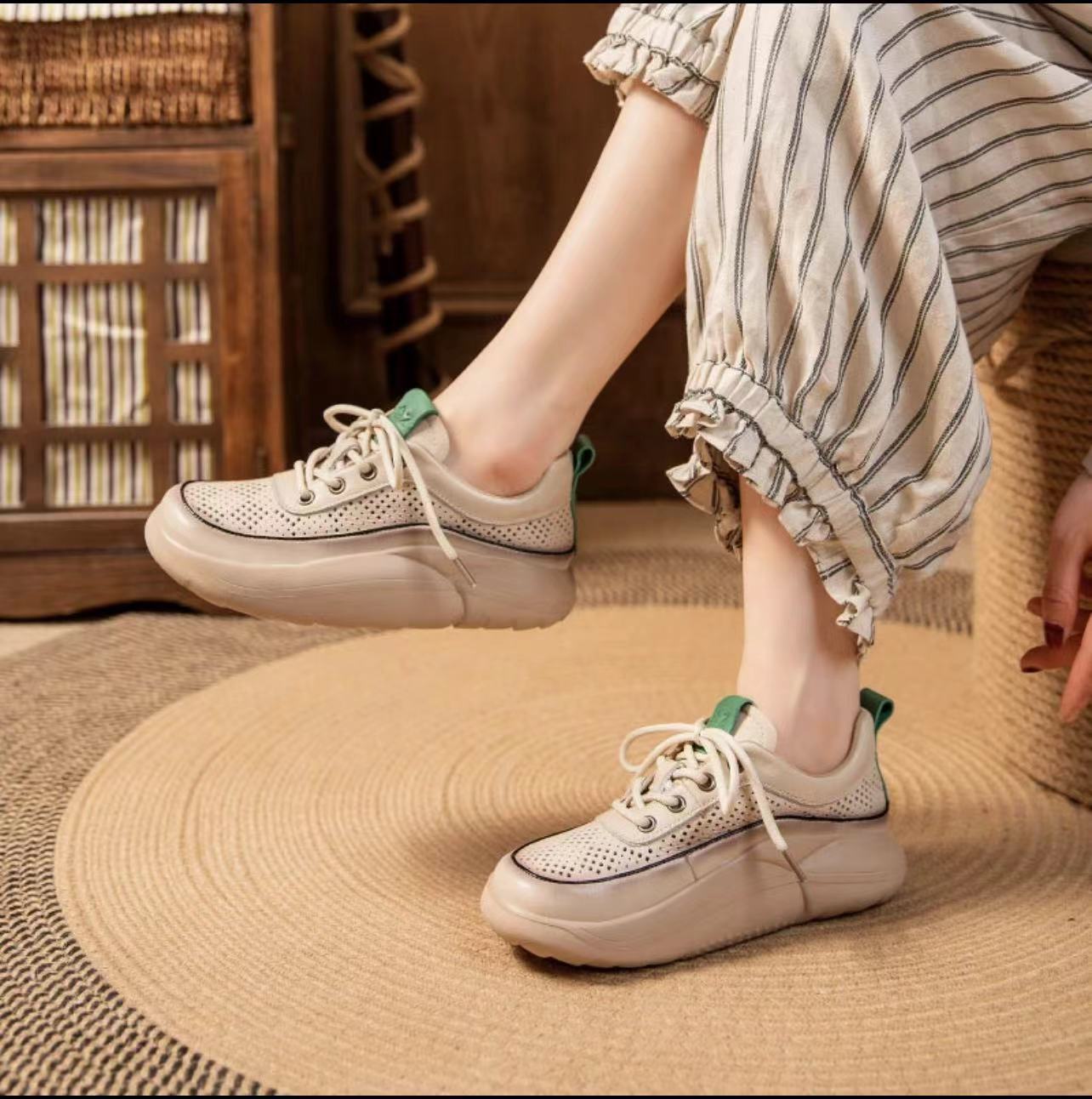 Women Summer Breathable Mesh Leather Casual Shoes-RAIIFY